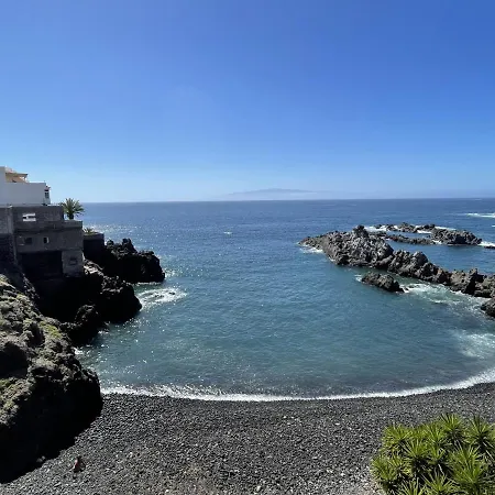 By The Beach With Amazing Teide View